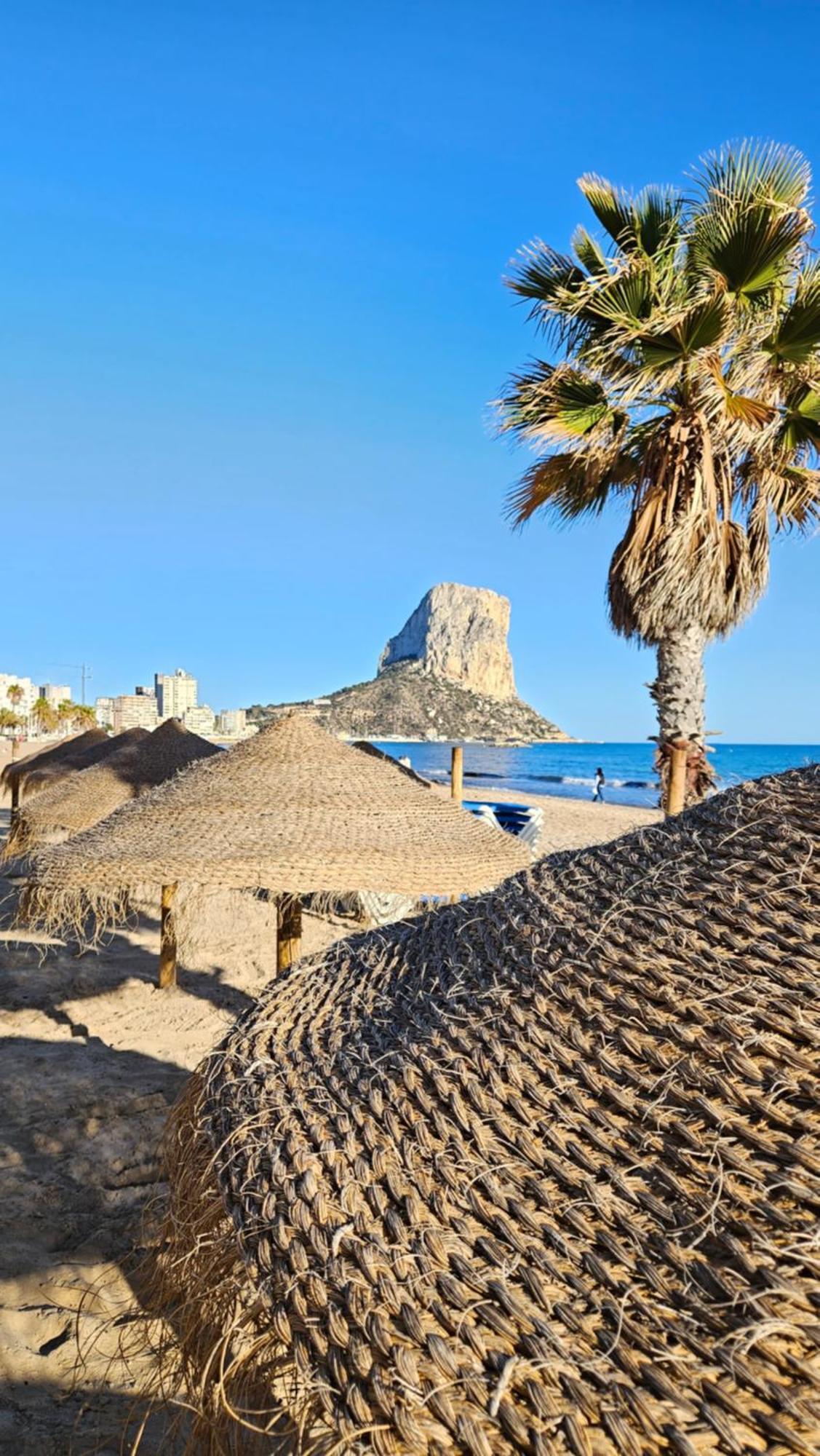 Ferienwohnung Boho Arenal Bol Con Parking Calp Exterior foto